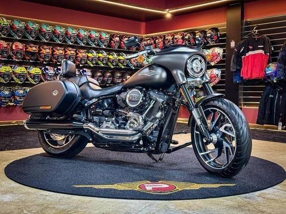 HARLEY-DAVIDSON SPORT GLIDE 